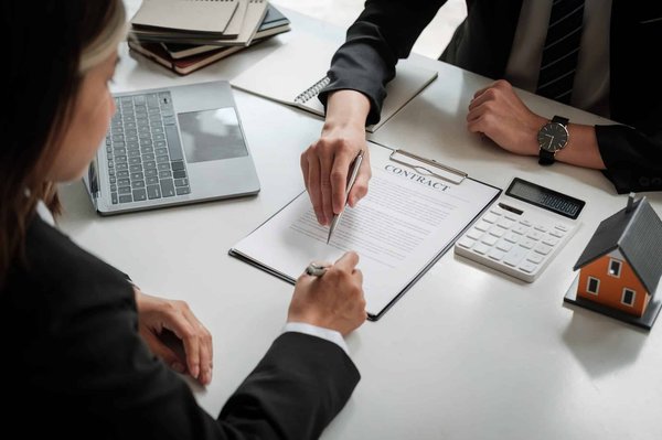 Quels sont alors les frais déductibles des frais du notaire ?